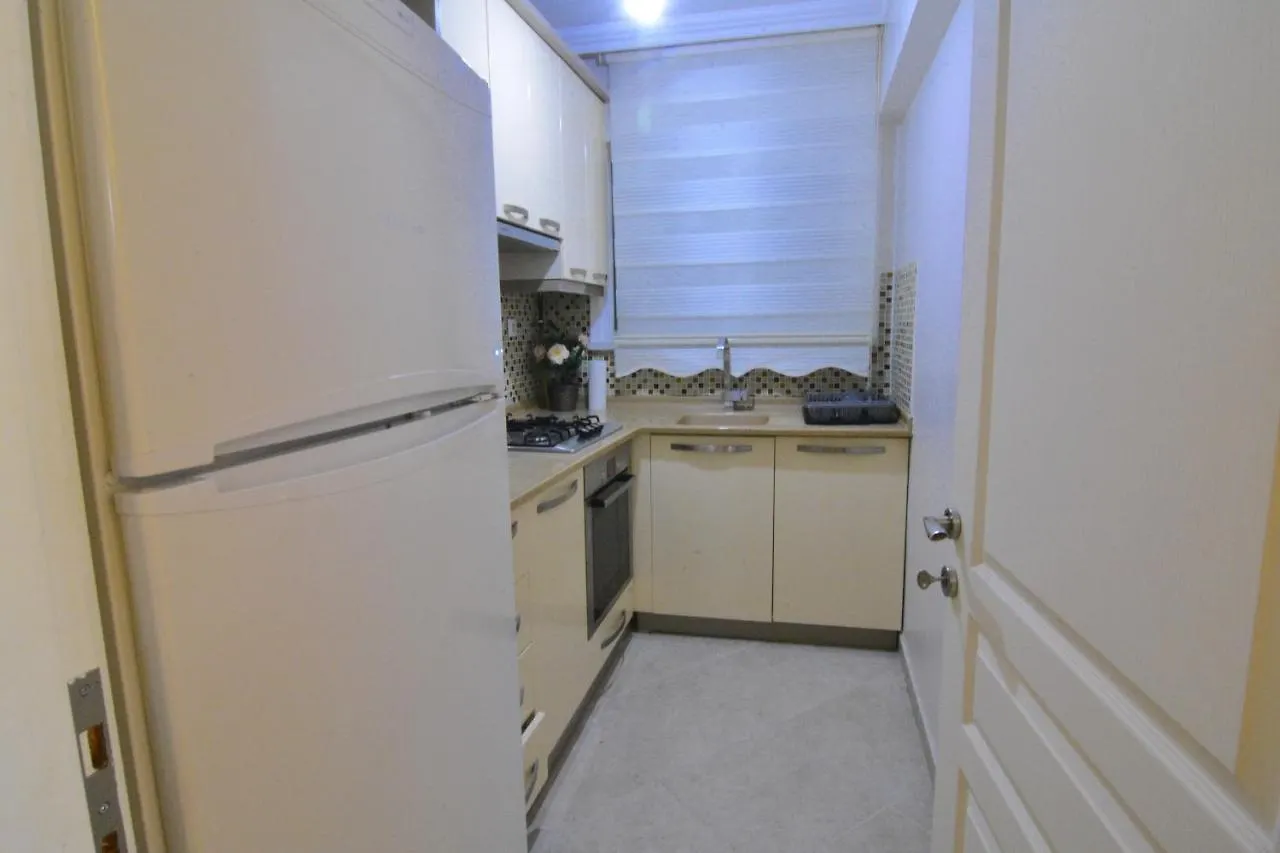 Cozy 3Br Retreat Modern Comfort Istanbul 0*,