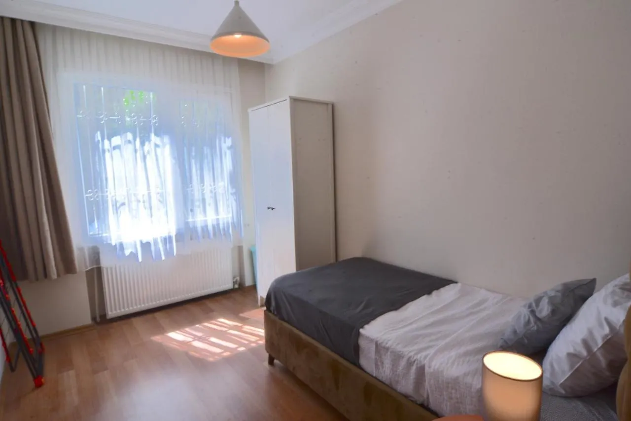 Cozy 3Br Retreat Modern Comfort Istanbul 0*,